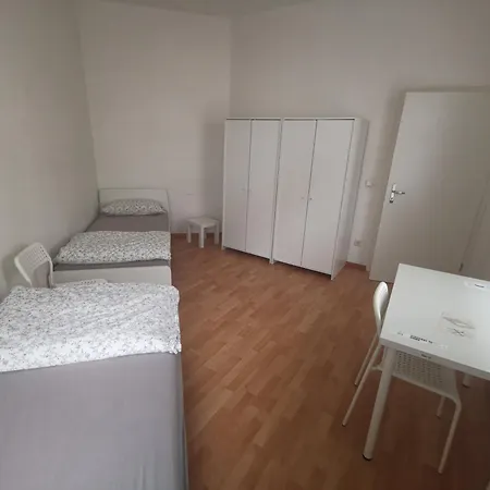City Apartment With Parking Space *